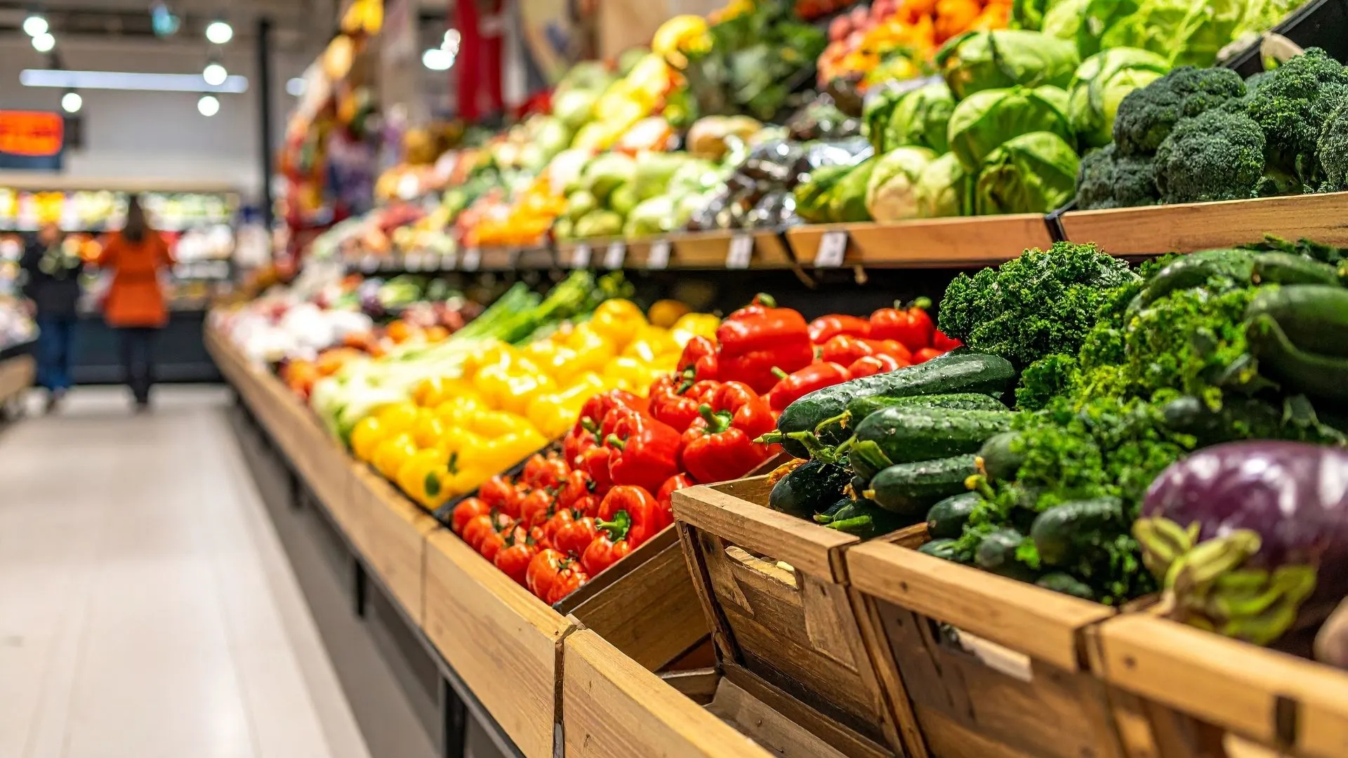 Supermarkets & Grocery Stores